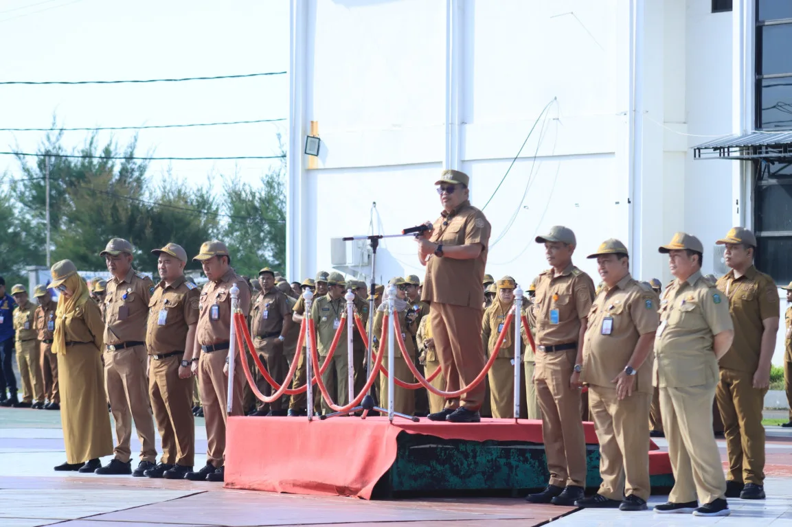 Bupati Takalar Pimpin Apel Gabungan, Tekankan Kedisiplinan ASN