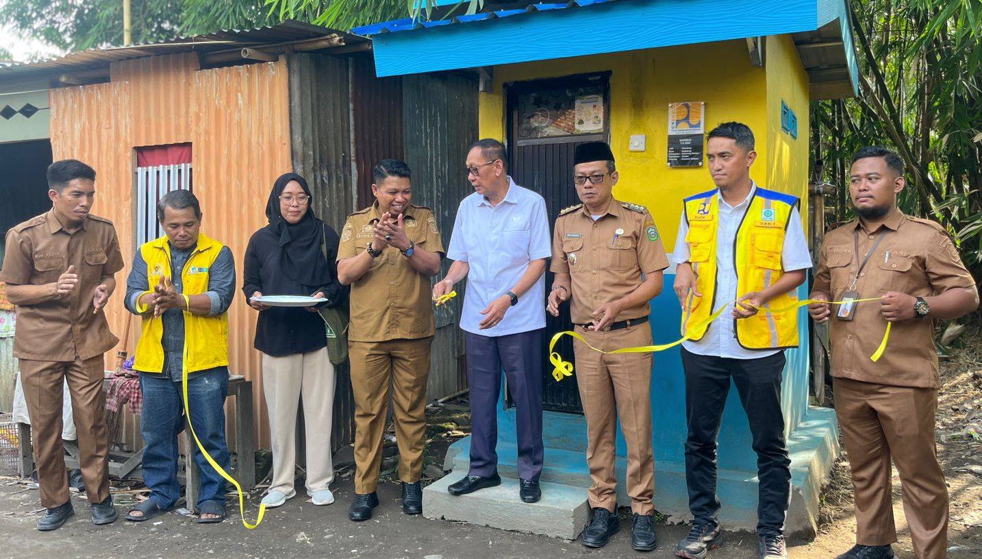 Hamka B. Kady Resmikan SANIMAS di Kadatong