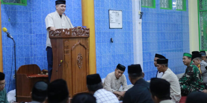 Sekda Takalar Safari Ramadan di Masjid Nurul Masyaariq
