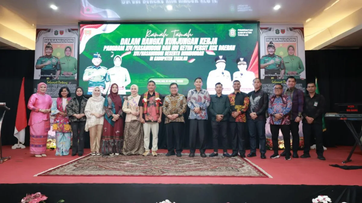 Kunjungan Kerja Pangdam XIVHasanuddin di Takalar, Disambut Secara Adat Kunjungan Kerja Pangdam XIVHasanuddin di Takalar, Disambut Secara Adat