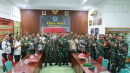 Kodim 1426 Takalar Bersama Diskominfo Perkuat Sinergi Media melalui Pembinaan Informatika Teritorial
