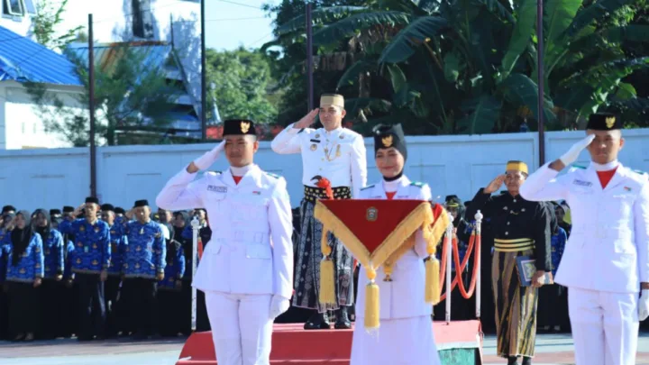 Upacara Hardiknas 2026 di Takalar, Sekda Takalar Tekankan Pendidikan Bermutu