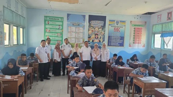 Bupati Takalar Lakukan Sidak di SMPN 1 Polut, Pastikan Proses Belajar Berjalan Efektif