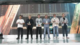 Imigrasi Makassar Raih Penghargaan Pengembang Lentera Imigrasi dari Ditjenim