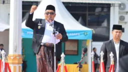 Pimpin Upacara Hari Santri 2026, Bupati Daeng Manye Santri Menguatkan Negeri Menuju Indonesia Emas Pimpin Upacara Hari Santri 2026, Bupati Daeng Manye: Santri Menguatkan Negeri Menuju Indonesia Emas
